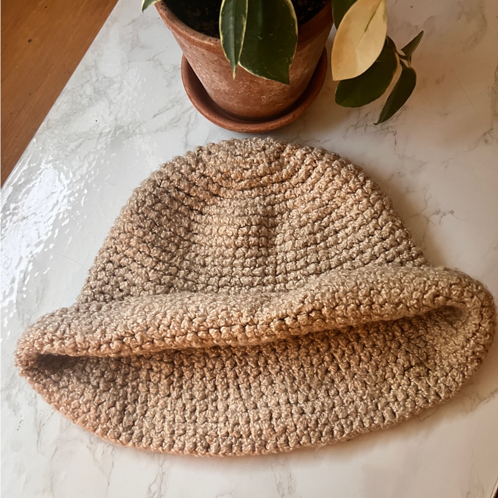 Smith & Hawken knit bucket hat